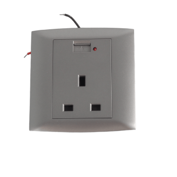 فيش نوركو 13 امبير مع usb