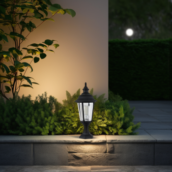 Classic Outdoor Wall-Mounted Fence Light