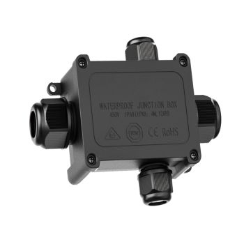 Square 4 port waterproof connector IP68