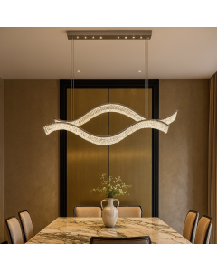 Classic chandelier with a distinctive 2-meter design.